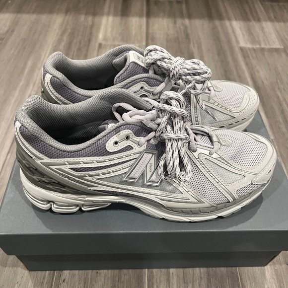 NIB NEW BALANCE 1906R Running Shoes Sneakers Men 9 / Women 10.5 main image 4